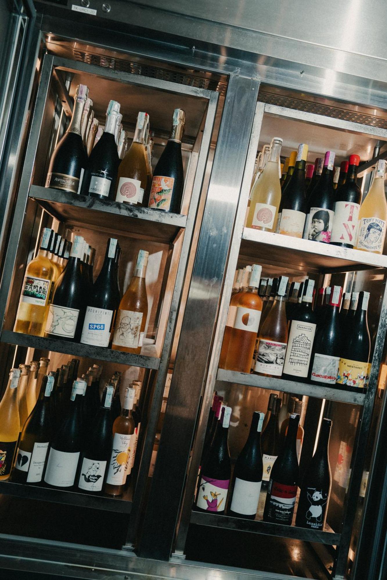 Potato Head Suites & Studios Seminyak Kültér fotó Natural wine at a wine bar in Paris