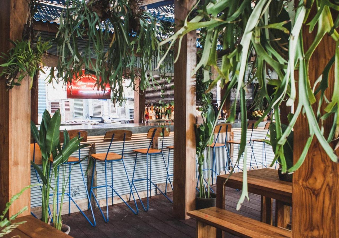 Potato Head Suites & Studios Seminyak Kültér fotó The interior of the restaurant